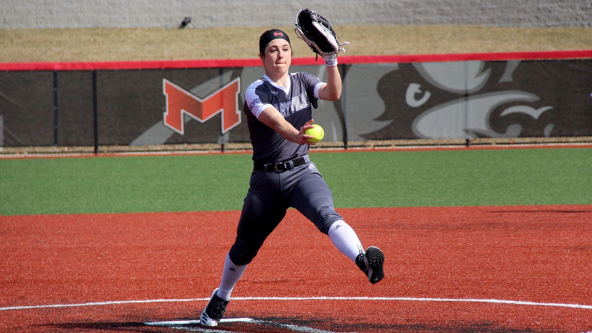 Maryville (MO) pitcher Alyssa Callans