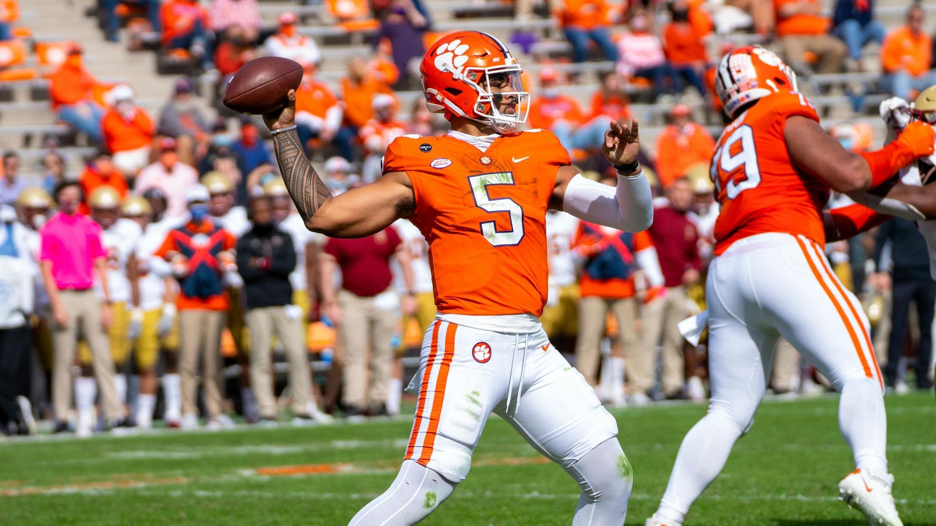 DJ Uiagalelei will make his third start for the Tigers tonight against Georgia.